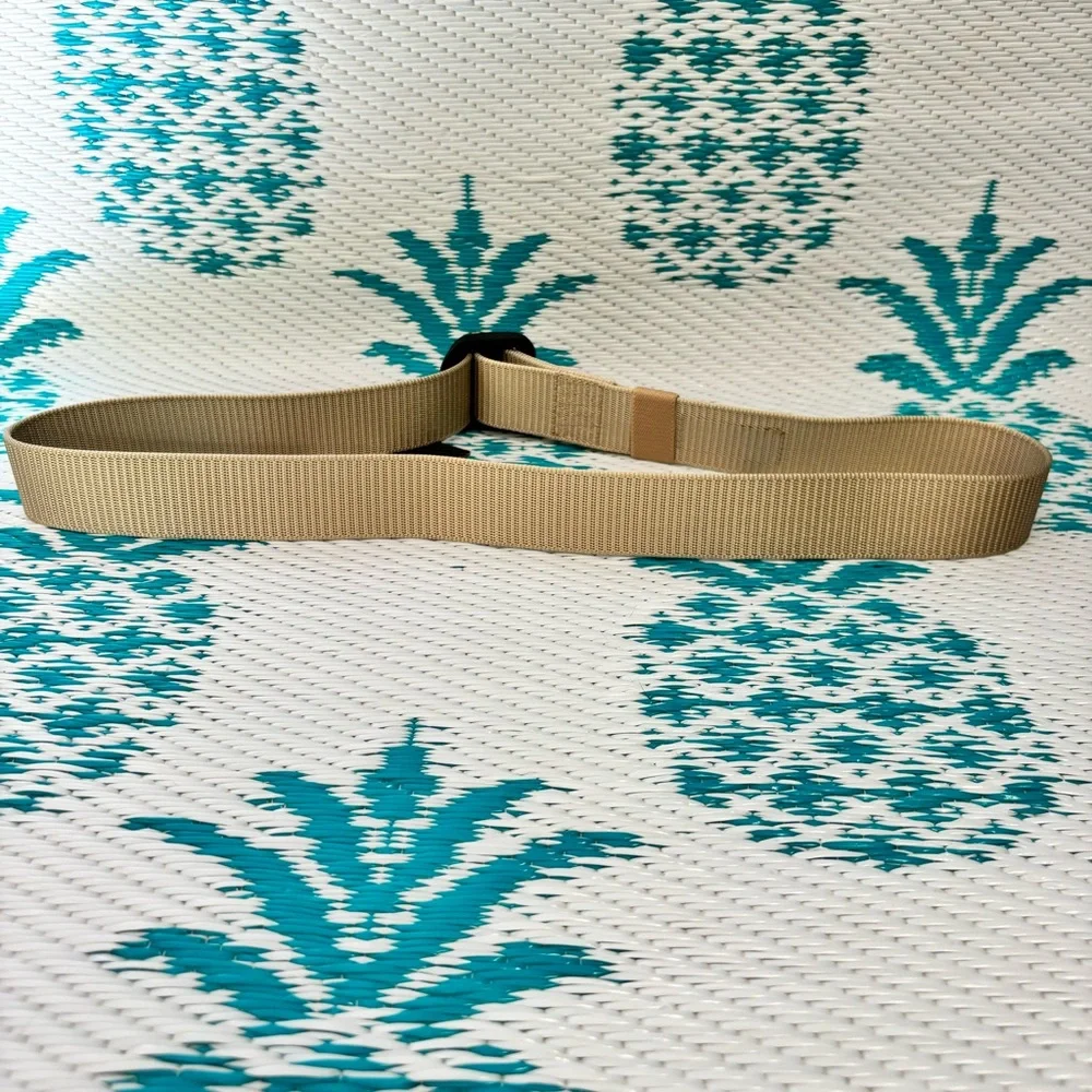Mission Made Tactical Nylon Belt Tan Khaki Size M 32-34 Military EDC